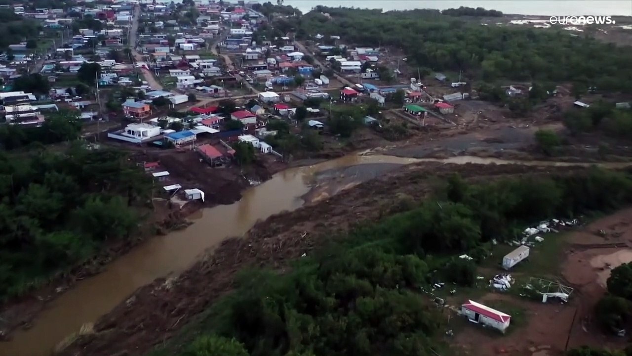 Alles barrikadiert: 'Fiona' nimmt Kurs auf Bermuda und Kanada