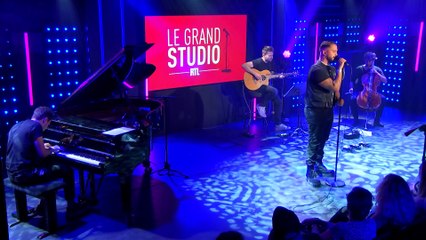 Slimane interprète "Les roses du bois de Boulogne"