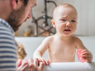 Öko-Test: Diese Kindershampoos sind nur "ausreichend"