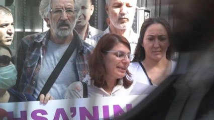 Hdp'nin İran Büyükelçiliği Önündeki 'Mahsa Amini' Protestosuna Polis İzin Vermedi: "Kadınları Katleden Bu Rejim Yok Olmaya Mahkumdur"