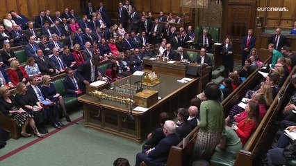 Governo britânico anuncia novo pacote de reformas fiscais