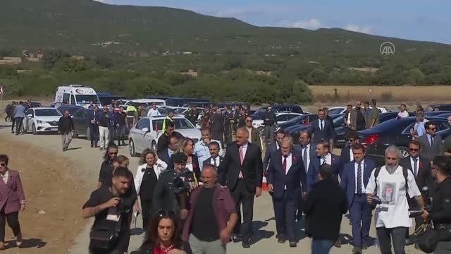 Çanakkale haberi | ÇANAKKALE - Tarihi Gelibolu Yarımadası'nda Kanada Caribou Anıtı açıldı (2)