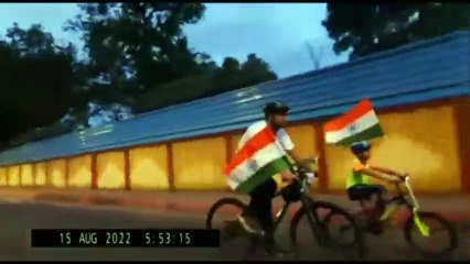 Amazing: छोटे से बालक ने साइकिल चलाकर बना लिया रेकॉर्ड