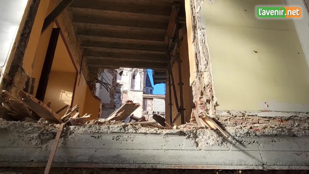 Des panneaux explicatifs autour du Carré Janson à Tournai