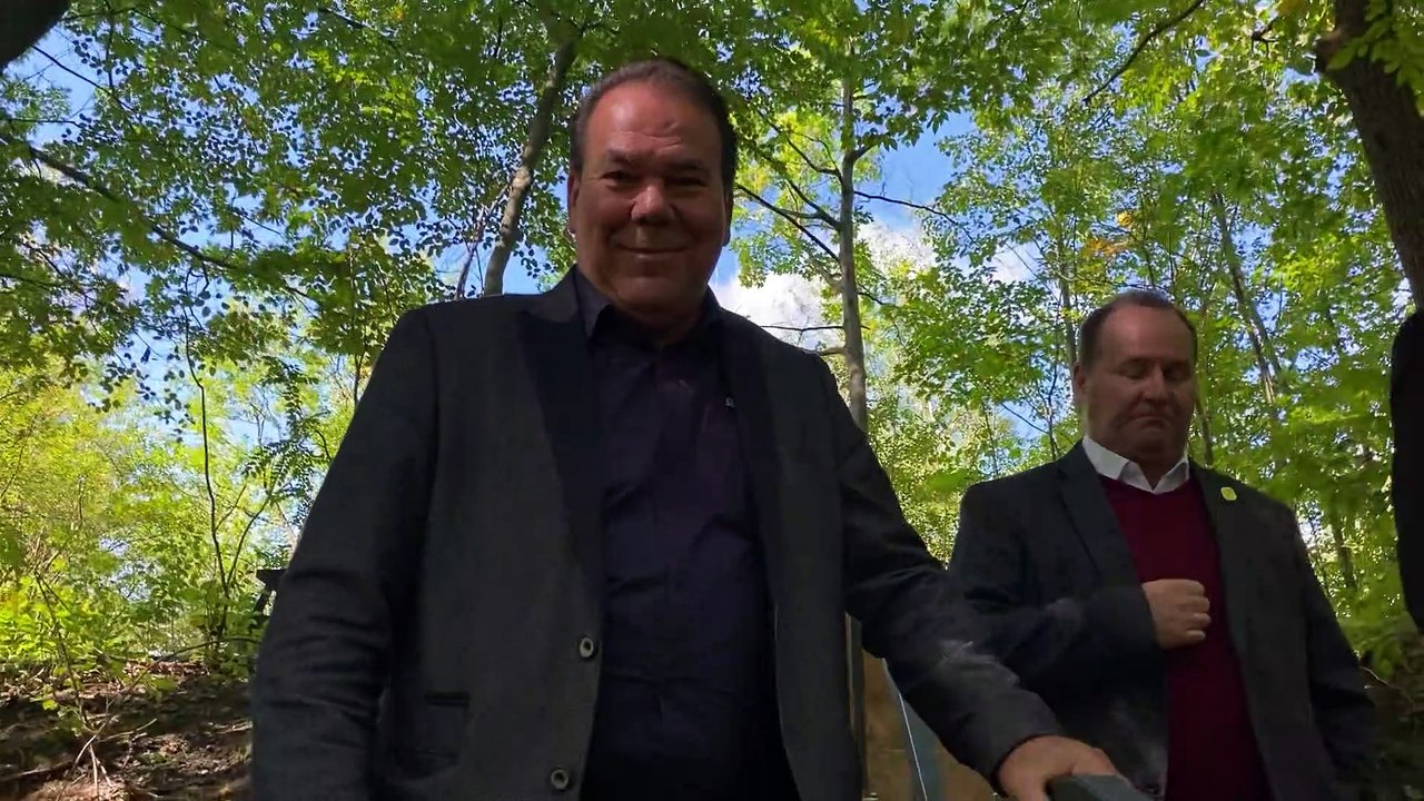 Invitation de Christian Ouellette (Le Reflet - Guillaume Gervais)