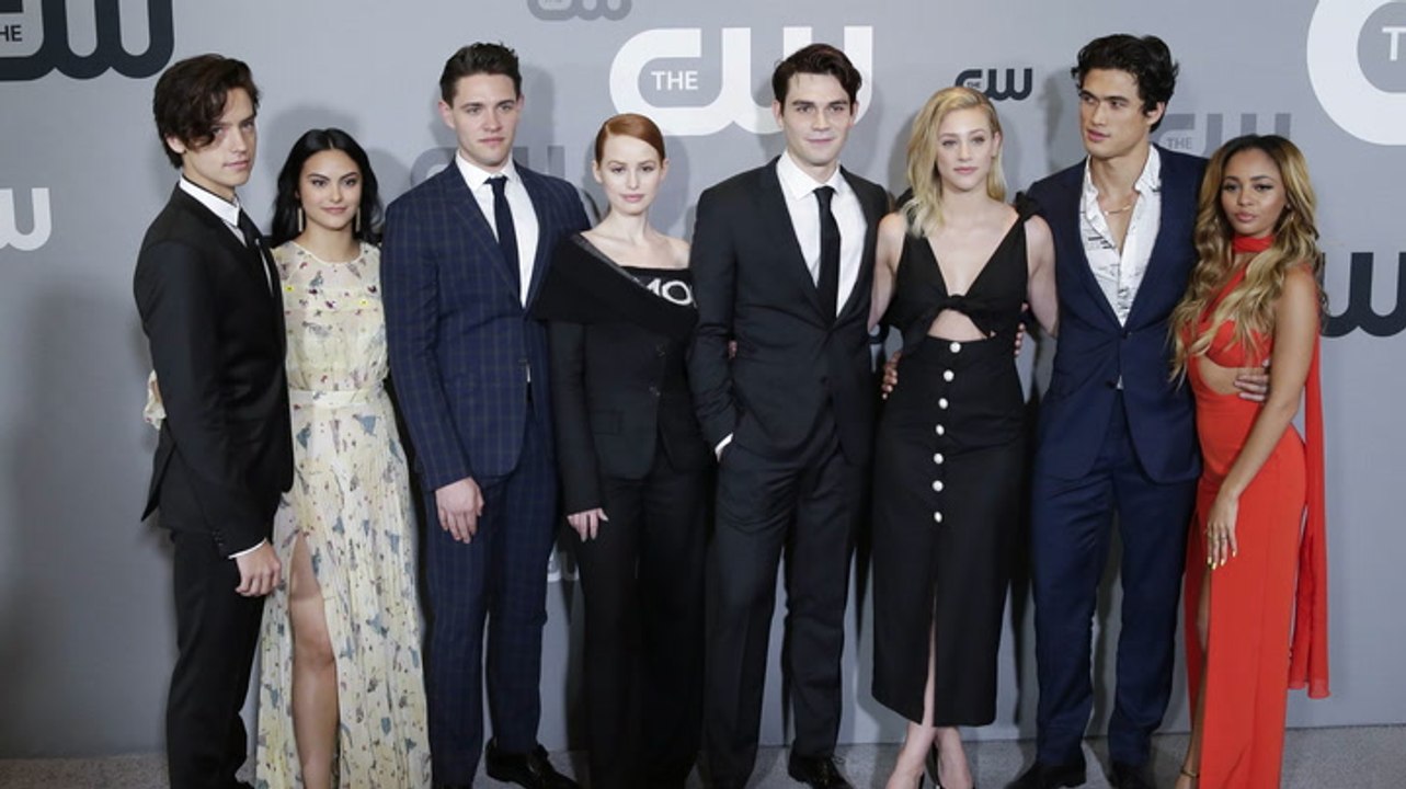 „Riverdale“-Star bringt Mutter um - Lebenslange Haft