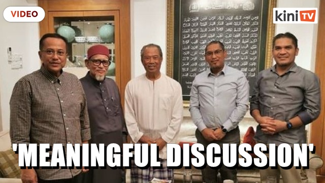 Muhyiddin and Hadi attempt to quell rising tensions by meeting for supper