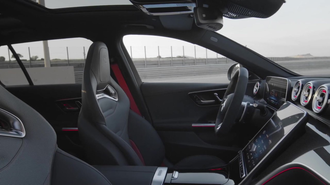 Der neue Mercedes-AMG C 63 S E PERFORMANCE - MBUX Multimedia-System mit Hybrid-spezifischen Anzeigen