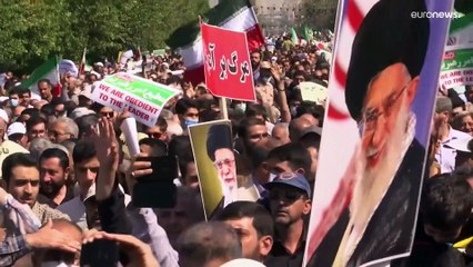 Protestas a favor del Gobierno y del velo obligatorio también toman las calles de Irán