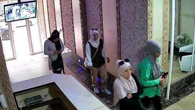 Esenyurt'ta girdikleri sitede evden 500 bin liralık ziynet eşyası çaldılar