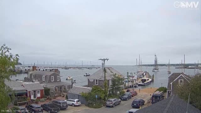 Un camión en EEUU acaba en el mar después de fallarle los frenos en mitad de una cuesta