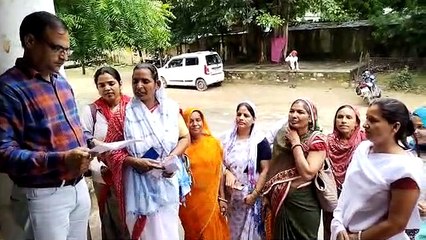 एलएचवी व एएनएम ने सौंपा ज्ञापन