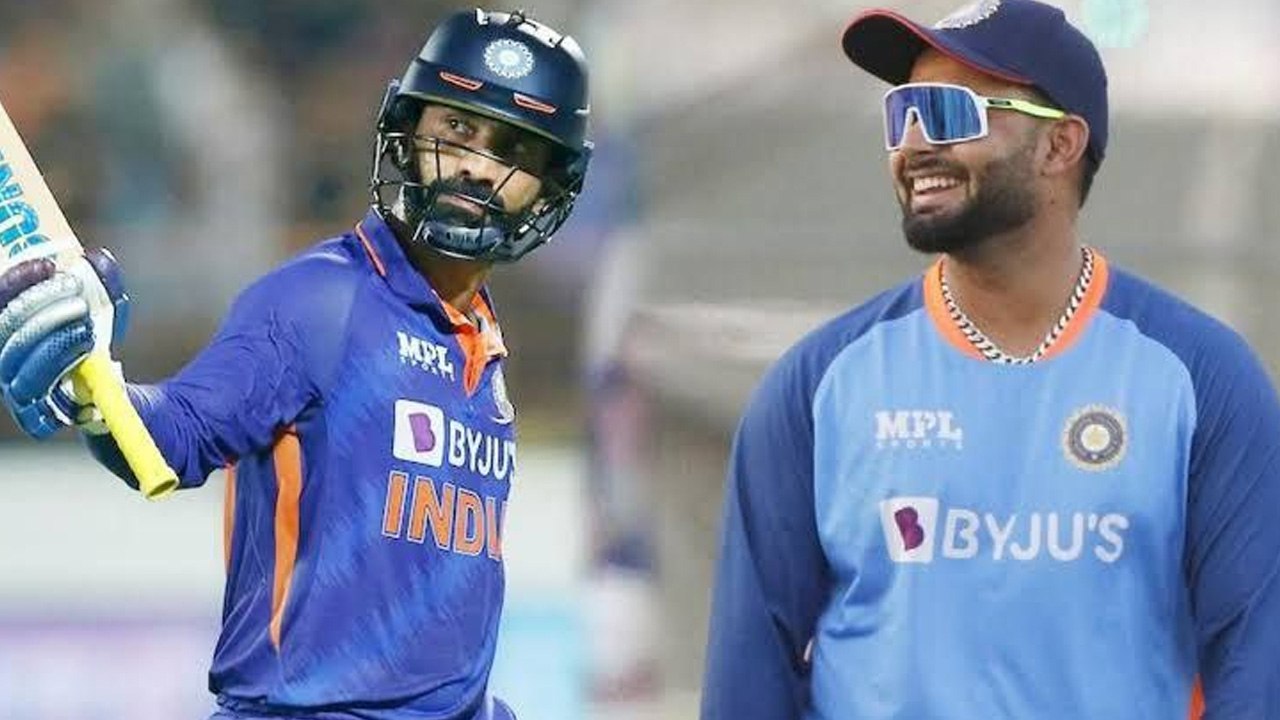Dinesh Karthik కంటే పంత్ కే నా ఓటు ఎందుకంటే : Gilchrist *Cricket | Telugu OneIndia