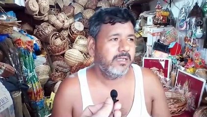 चमकती काशी में पटरी पर दुकान लगाने को मजबूर ।। Forced to set up shop on track in shining Kashi