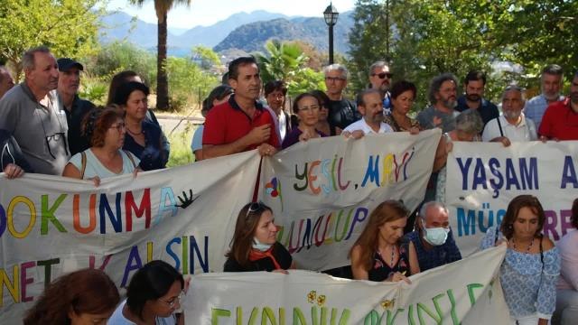 Muğla haberleri: Marmaris Halkı Sinpaş'ın Çed Toplantısını Protesto Etti, Toplantı Yapılamadı: Milli Parkımızı Sinpaş'a Vermeyeceğiz