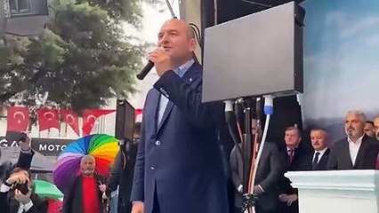 Soylu’nun korumaları, gökkuşağı renkli şemsiyeyi etkisiz hale getirdi!