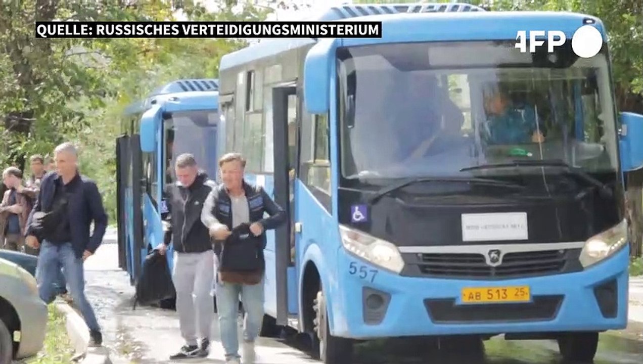 Russland zieht Reservisten ein