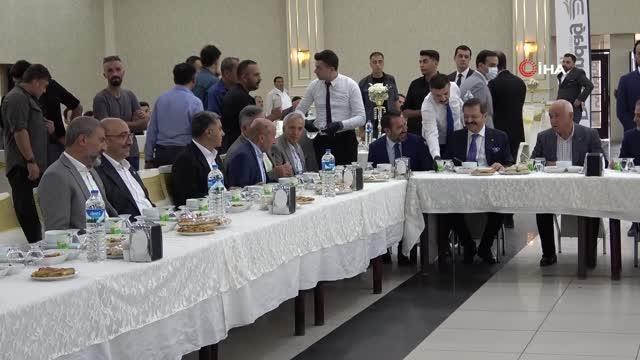 TBMM eski Başkanı Çiçek: Vakıflar olmasaydı Kıbrıs'ın bize ait olduğunu ispat edecek belge veya vesikamız yoktu