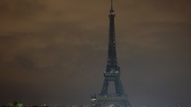 Tour Eiffel éteinte à 23h45 : « Je suis triste mais je sais que c’est utile »