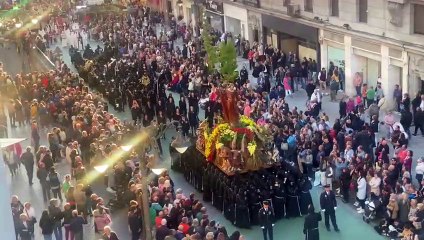 Vídeo | Miles de personas y 22 pasos. León vive el Encuentro con Pasión