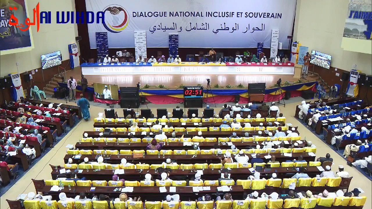 Abakar Djounfoune : "dans les écoles publiques, l'enseignement est de 5 heures par jour. Dans les pays voisins, c'est 8 heures. Il faut aussi revoir le programme d'enseignement, on enseigne des choses de l'époque coloniale.