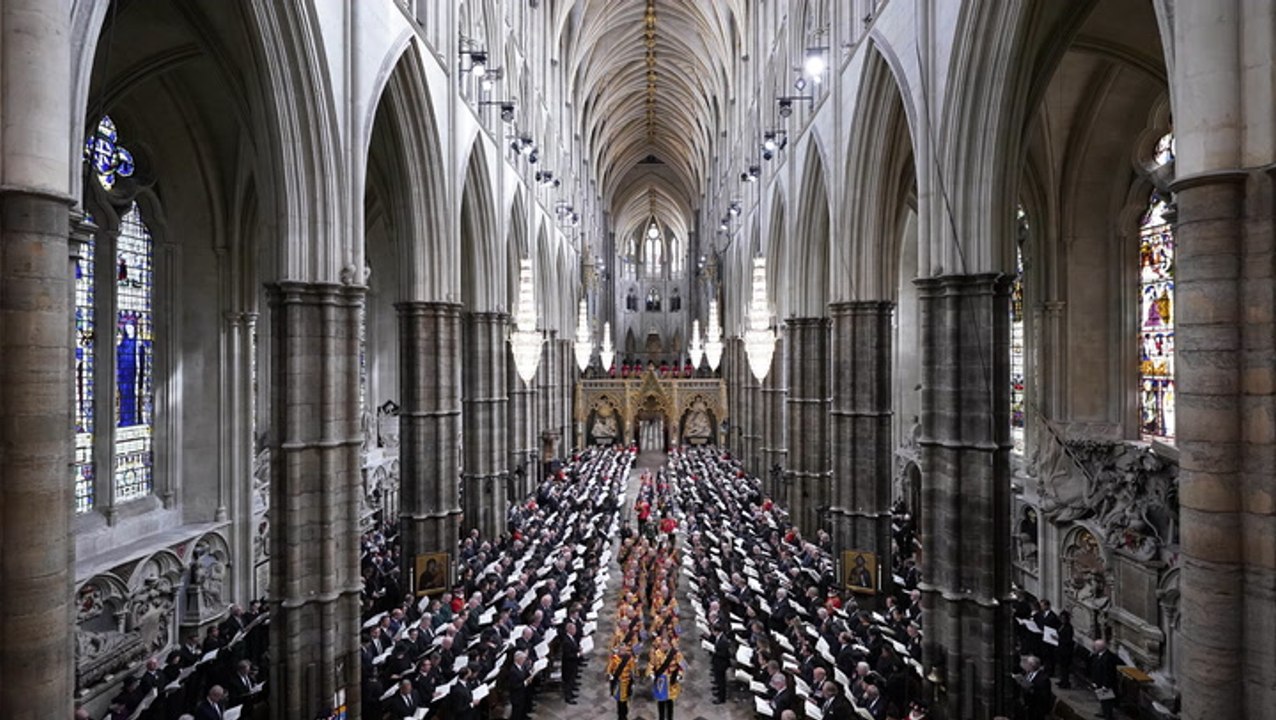 Royals ließen DIESE Szenen von der Queen-Beerdigung streichen