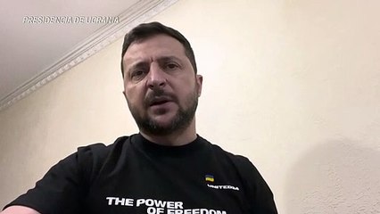 Putin "envía a los ciudadanos a la muerte" a sabiendas, dice Zelenski a los rusos