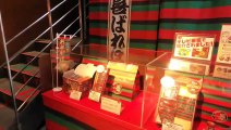 A visit to Ichiran Ramen in Fukuoka the main branch were everything began / Delicious Ramen! in 4K