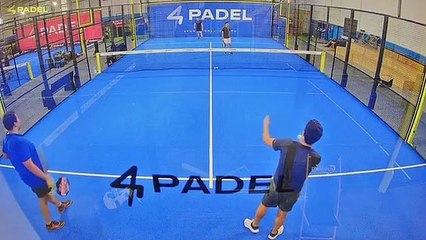 Selim 24/09 à 11:06 - Padel Piste 4 (LeFive Créteil)