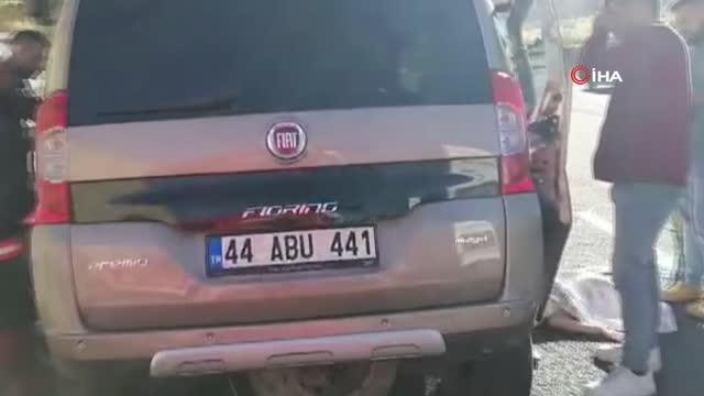 Son dakika haberleri! Ticari araç tırla çarpıştı: Ölü ve yaralılar var