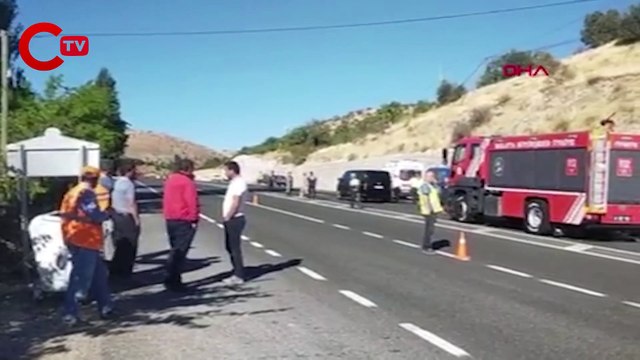 Malatya'da TIR ile hafif ticari araç çarpıştı: 5 ölü, 1 yaralı