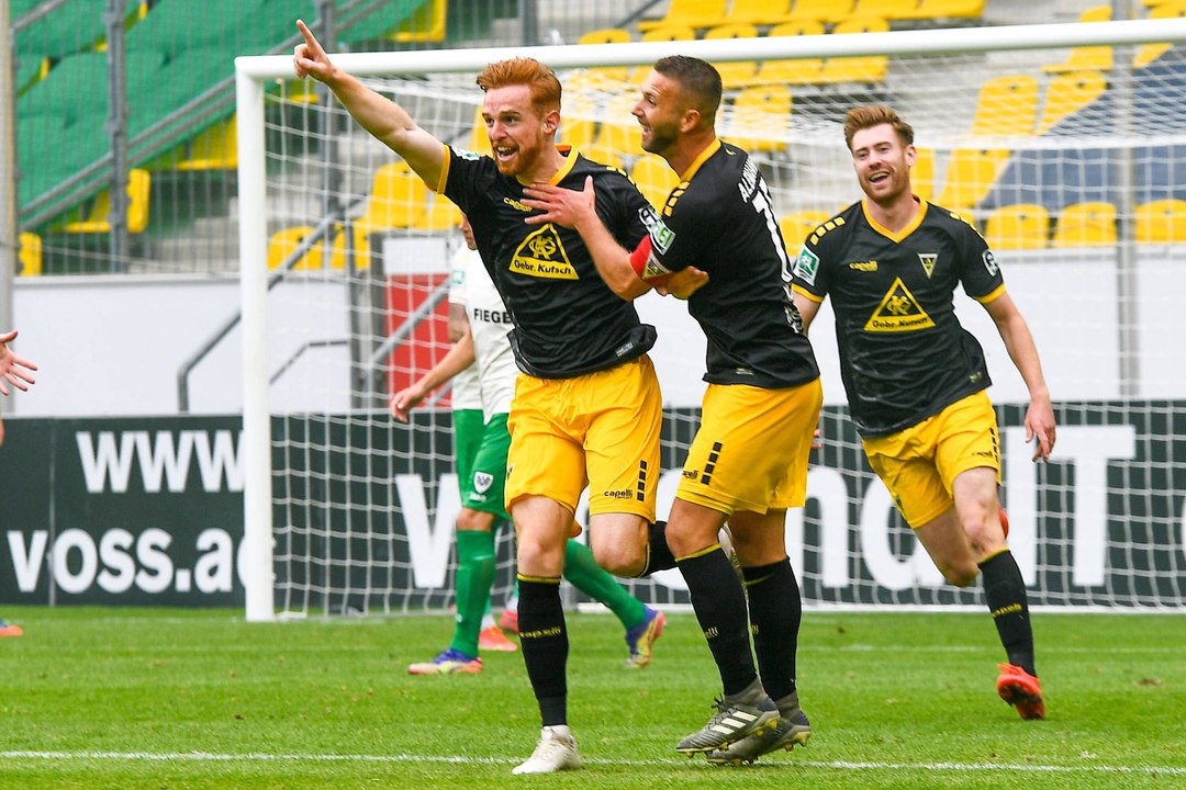 Aus 1:2 mach 4:2: Aachen gewinnt Traditionsduell gegen Münster