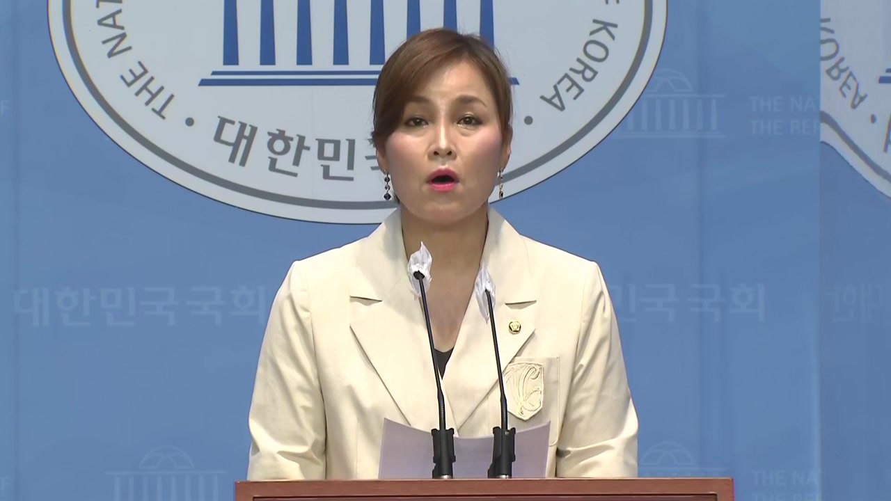 민주 "北 도발 강력 규탄...尹, 긴장 완화 방책 찾아야" / YTN