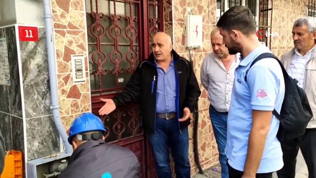 İstanbul’da mahalleliyi sokağa döken panik! Koku sokağı sardı