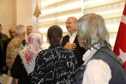 Diyarbakır politika haberleri: İçişleri Bakanı Soylu, Diyarbakır'da evlat nöbeti tutan aileler ile bir araya geldi