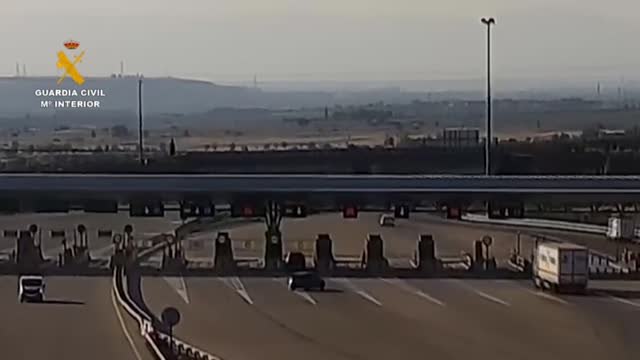 Detenida una kamikaze en la R-3 que cambió de sentido para eludir el peaje