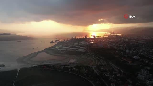 Kocaeli gündem haberleri... Kocaeli'nin gündüzü ayrı gecesi ayrı mest ediyor