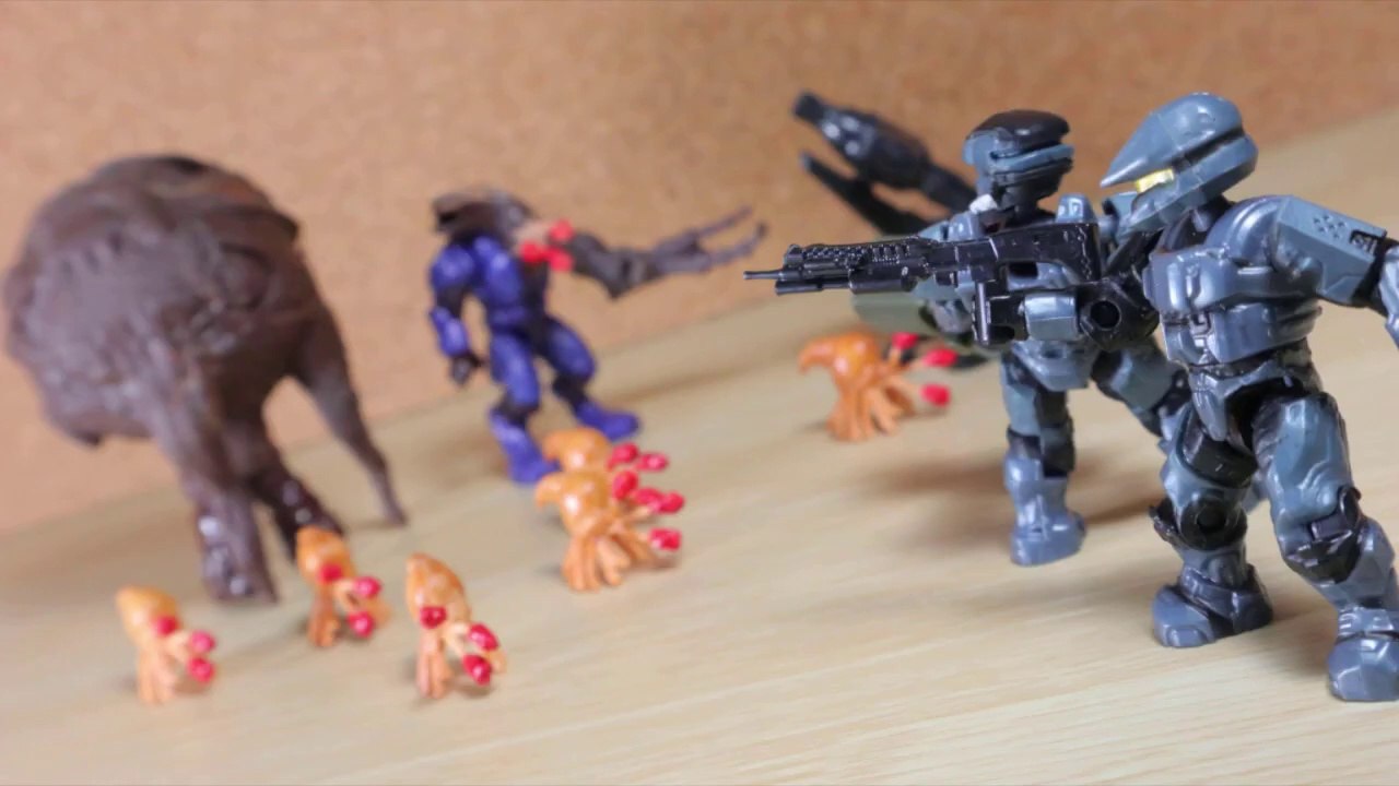 Mega Bloks HALO: Flood Hunters Battle Unit || DOOM Construx Review