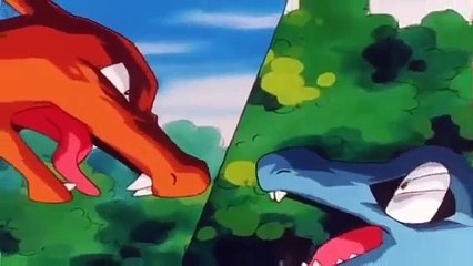 Charizard vs Totodile - Scary Face Funny Battle