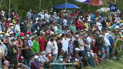 مهرجان سنوي لسباق الثيران في فيتنام