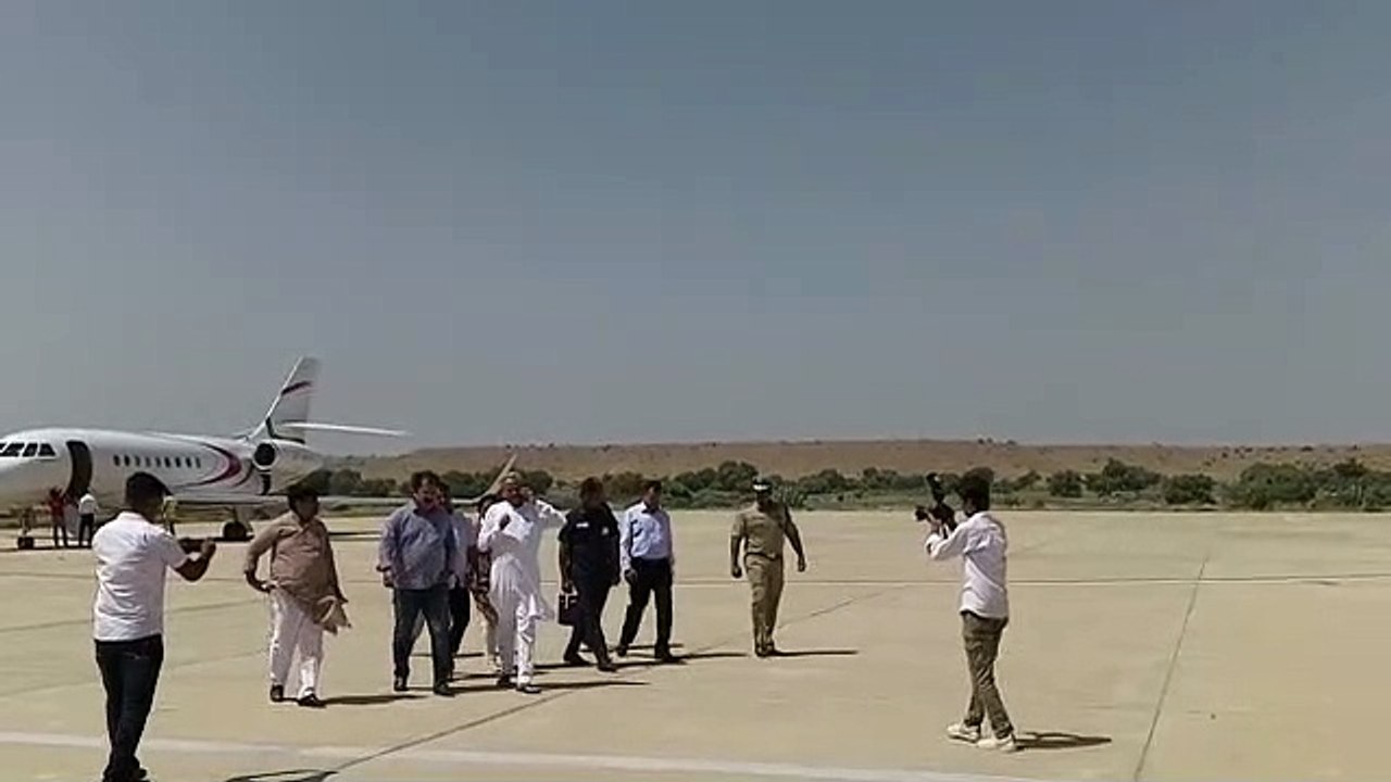 Video: मैंने अगस्त में ही कह दिया - ऐसा चेहरा चुनें, जो अगले चुनाव में जीत दिला सके : गहलोत