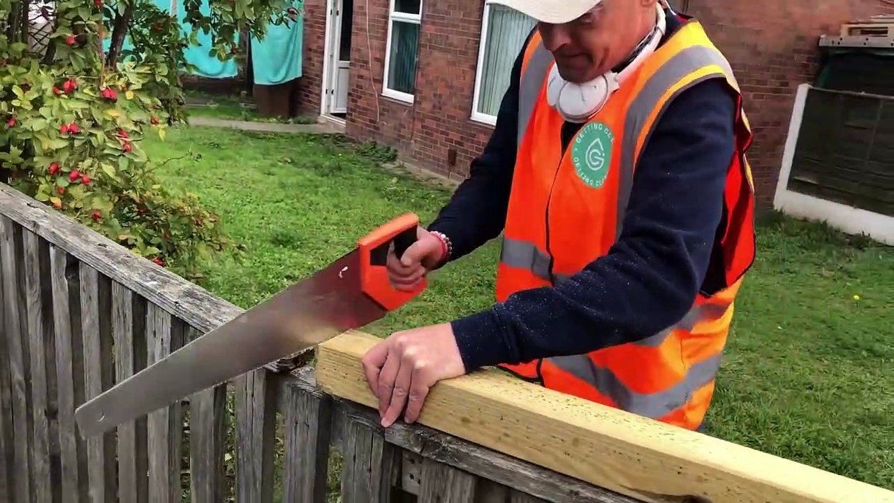 Recovering addicts spruce up Hunslet with the Getting Clean Project