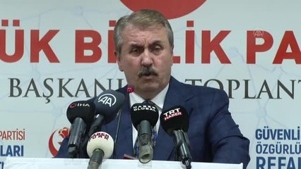 Destici: "Yunanistan sabrı taşırmıştır ve bir tokadı hak etmiştir"