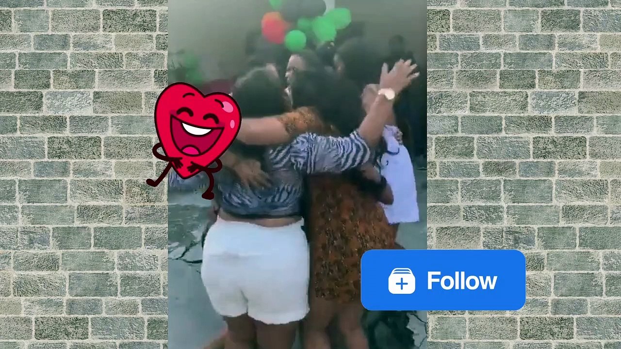 you have to watch again and again to understand it!!! #dancing girls, #failed #viral videos #viralclips