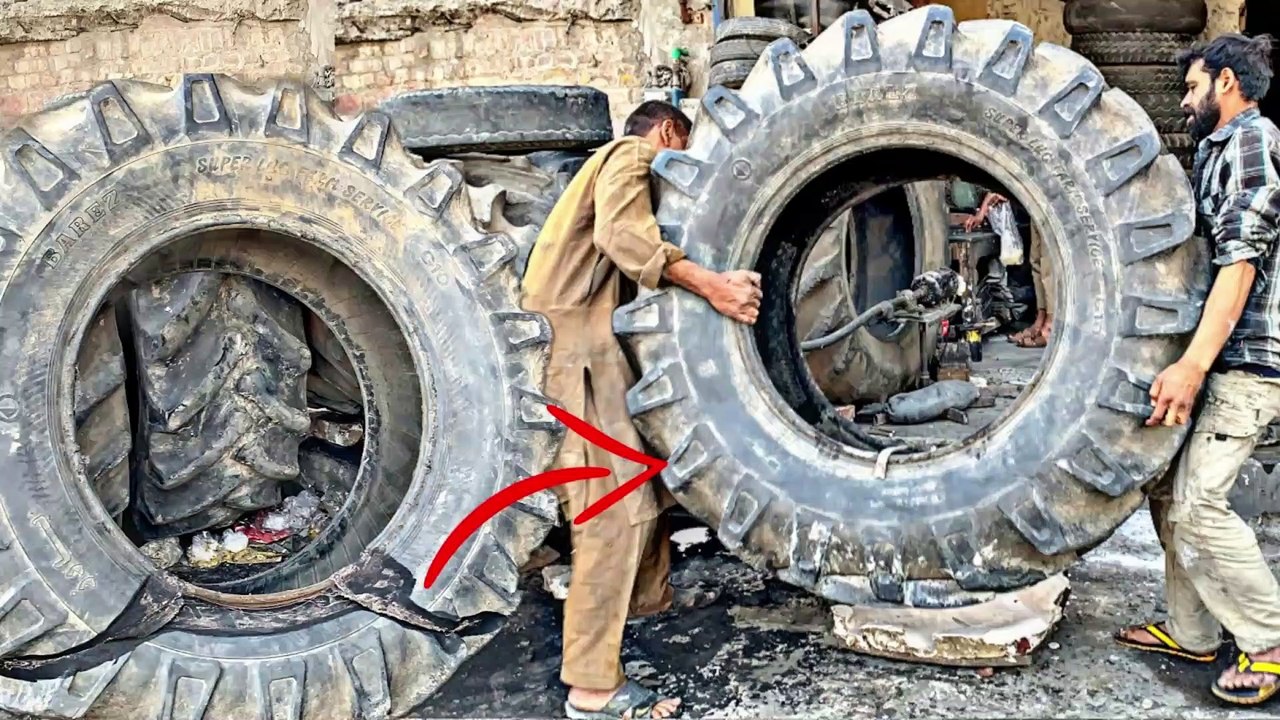 The Most Interesting Repairing Process of Sidewall Damage Big Tractor ...