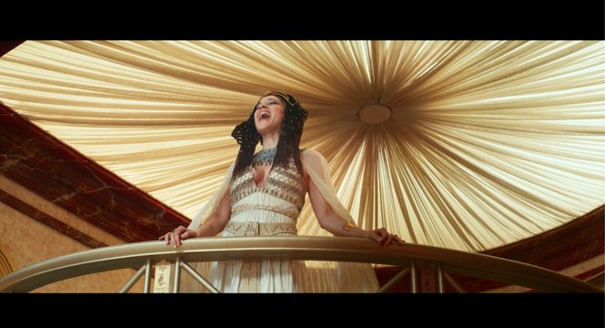 Astérix et Obélix - L’empire du milieu : Teaser (avec Guillaume Canet et Gilles Lellouche)