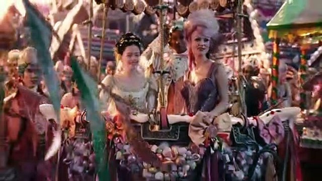 Casse-Noisette et les Quatre Royaumes Bande-annonce (EN)