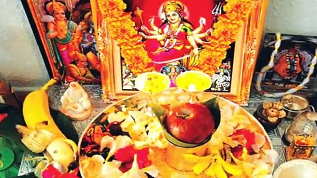 नवरात्र का पहला दिन: माँ शैलपुत्री पूजा विधि, मन्त्र, रंग, भोग,फूल,कथा Navratri Day 1 Maa Shailputri