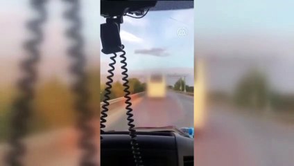 Midibüs şoförü yenidoğan nakleden ambulansa yol vermedi