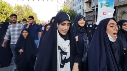 İran'da hükümet yanlılarından destek yürüyüşü